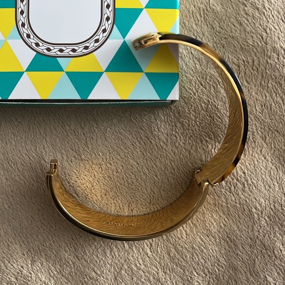 Tortoise print bracelet - Picture 4 of 5